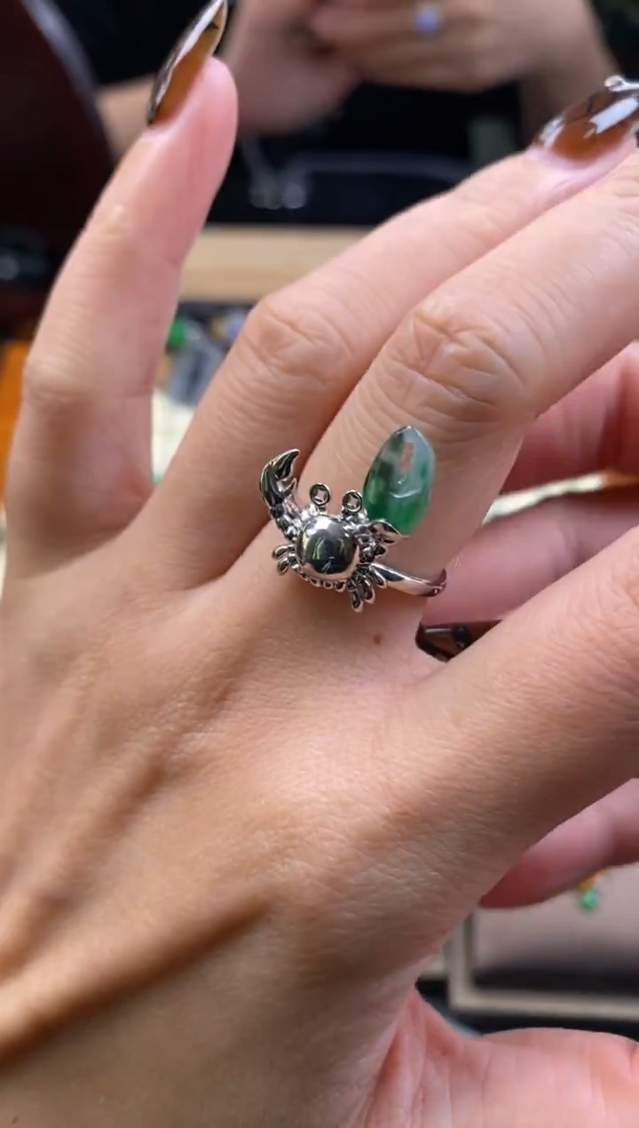 颈饰银S925镶嵌翡翠18901