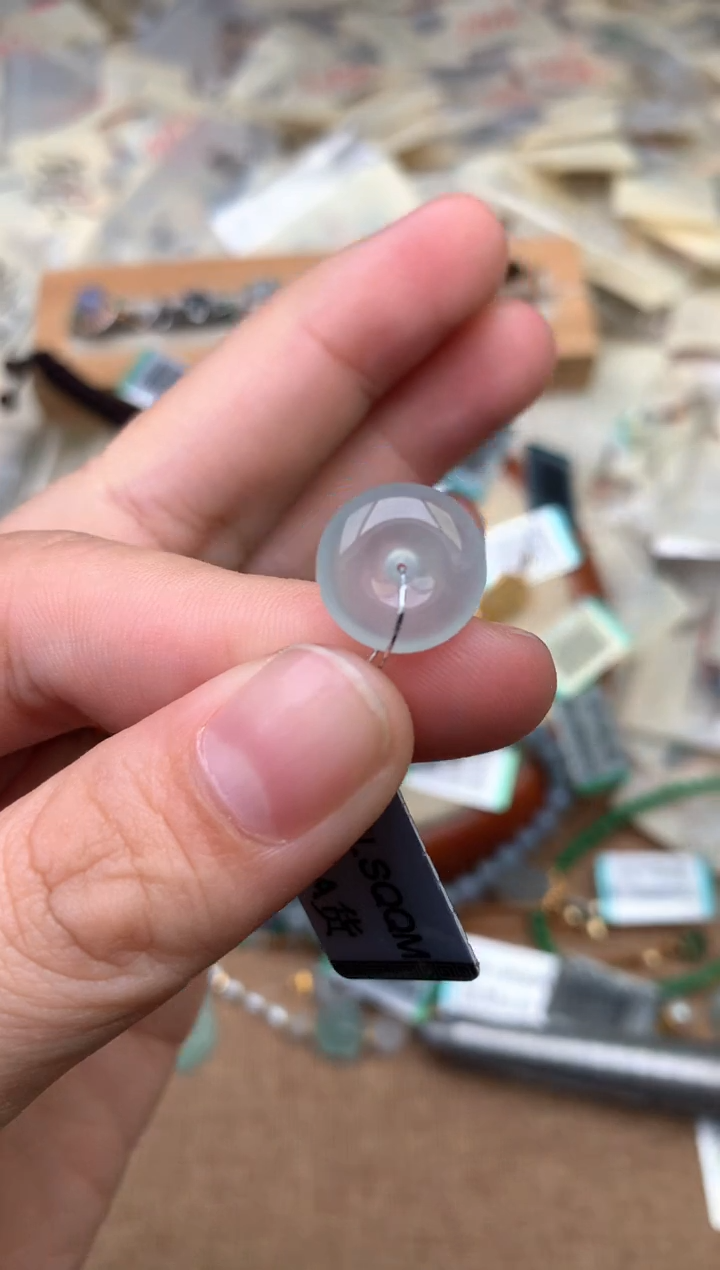 未镶嵌挂件翡翠1