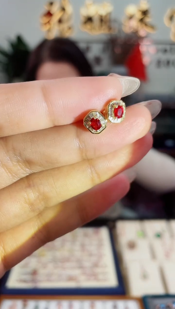 【闪购商品】彩色蓝宝石耳饰银S925镶嵌耳饰