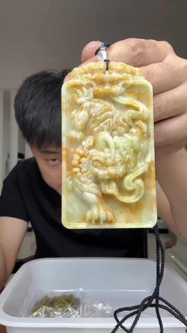 未镶嵌蛇纹石玉其它多样性发货一件