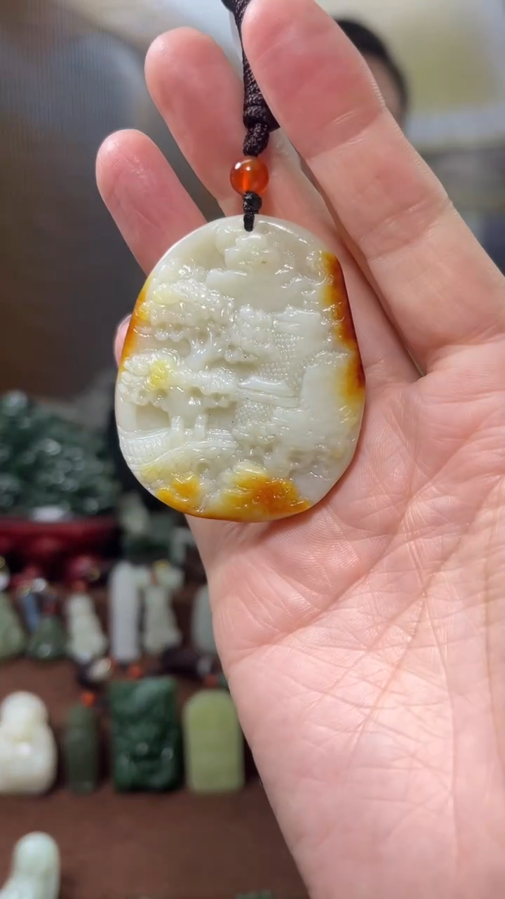 颈饰未镶嵌和田玉`