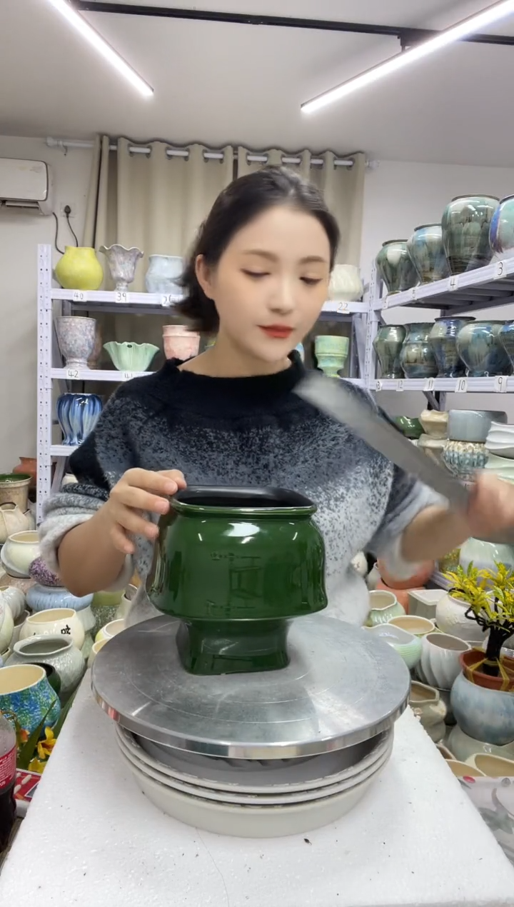 【12.26】花盆链接 高：15  口：12