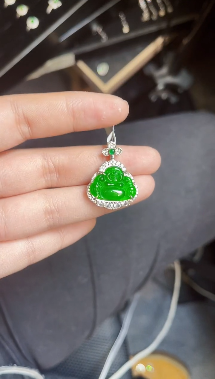 【闪购商品】翡翠颈饰银S925镶嵌佛公吊坠