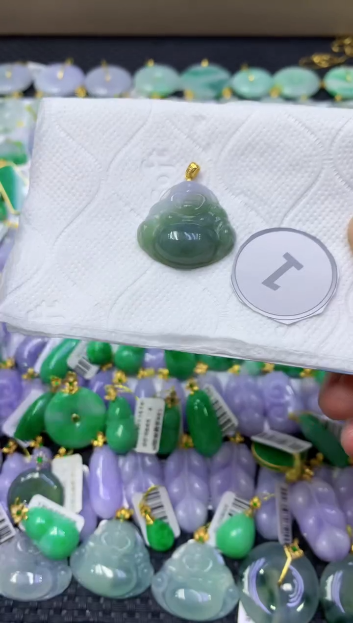 颈饰未镶嵌翡翠天然缅甸翡翠A货