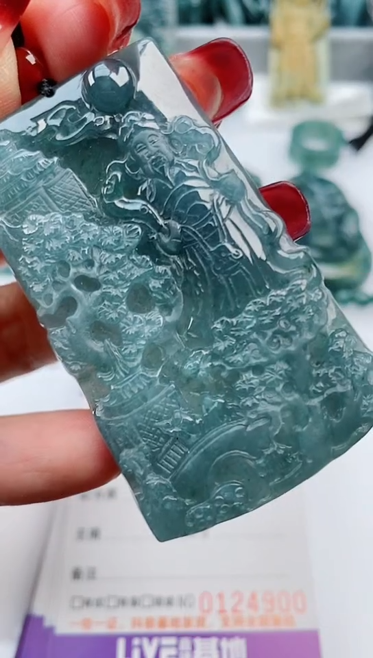 【闪购商品】翡翠颈饰未镶嵌             