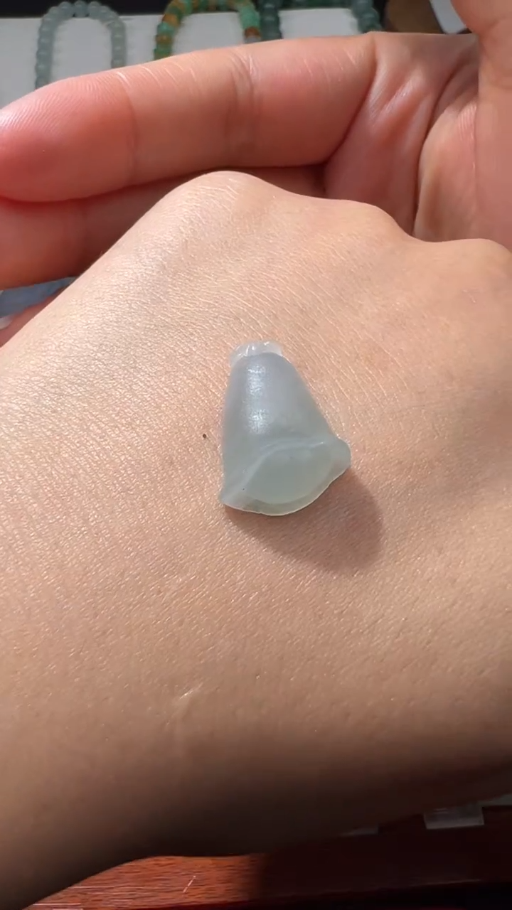 未镶嵌定制翡翠玉兰花
