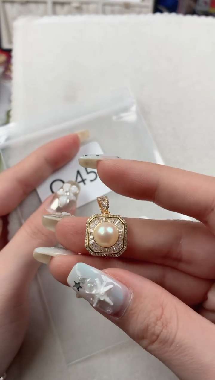 银S925镶嵌吊坠海水珍珠Q45