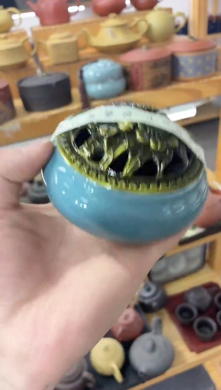 瓷片蓝色香炉1111