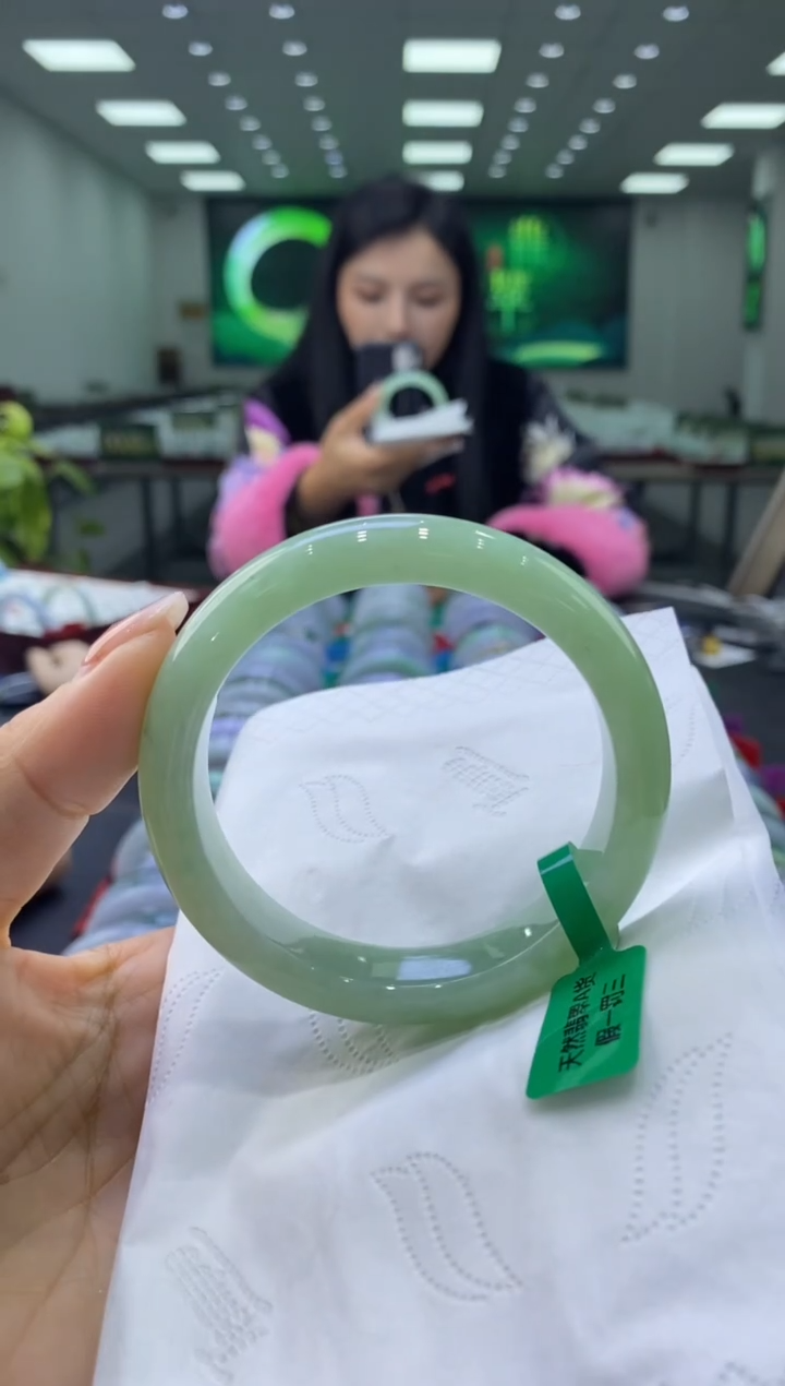 未镶嵌手镯翡翠00002417