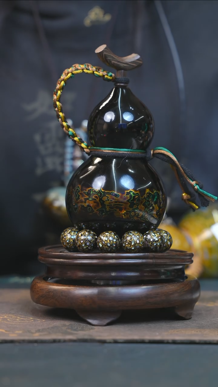 【闪购商品】YJ236漆艺酒葫芦不包手串及旋转底座