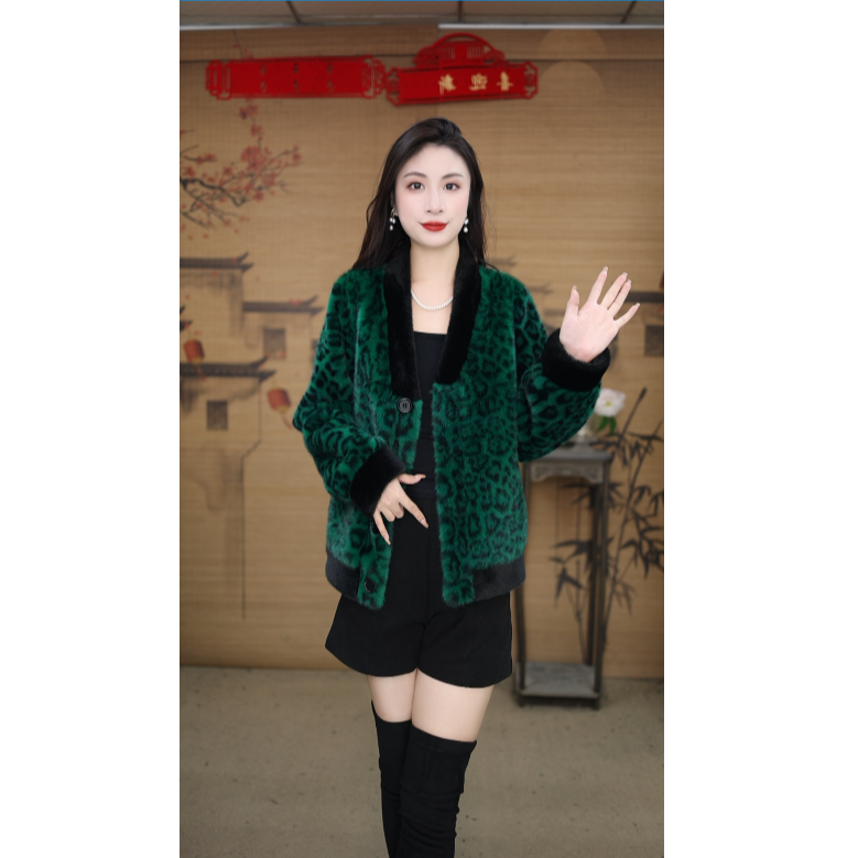 【妮可定制】豹纹拼接冬装外套短款外套显瘦气质秋冬款时尚