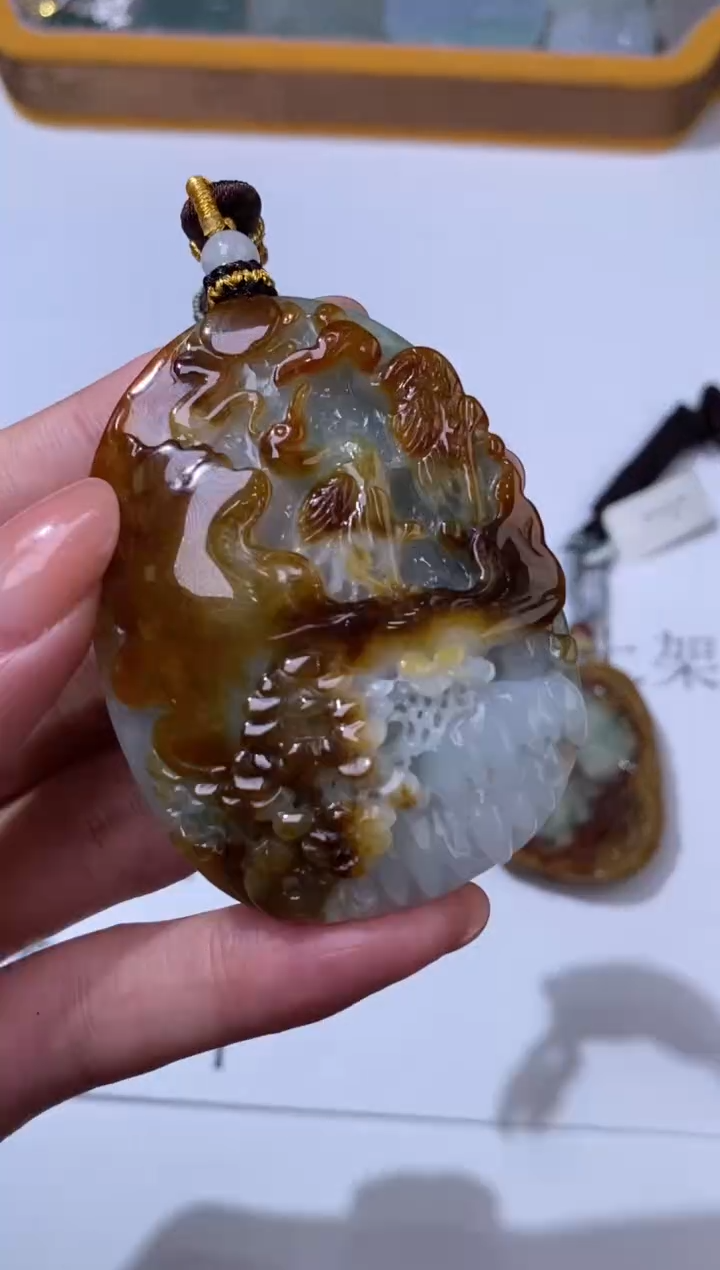 未镶嵌挂件翡翠309840  多人