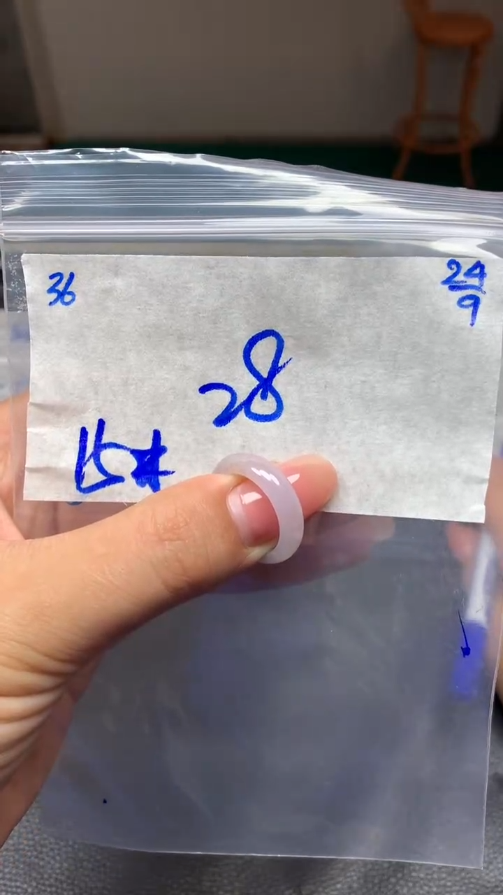 未镶嵌定制翡翠36毛货需精细抛光挂件多样性拍一发一