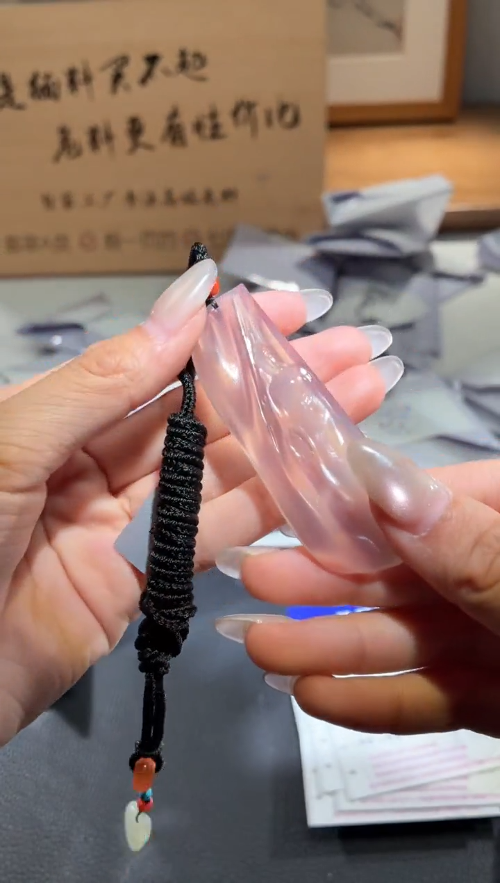 未镶嵌吊坠(不含链)玛瑙/玉髓观音