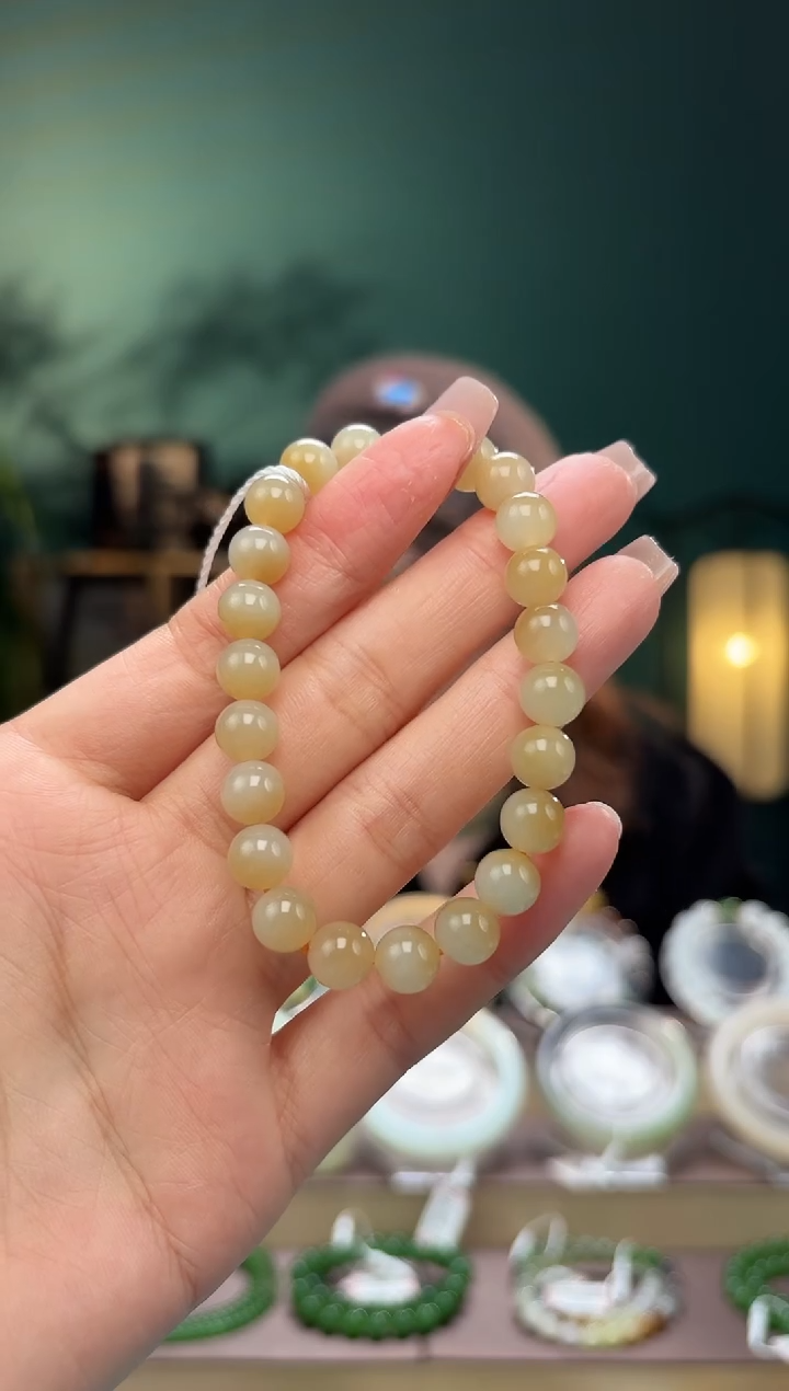 【闪购商品】和田玉手串未镶嵌卡8手串
