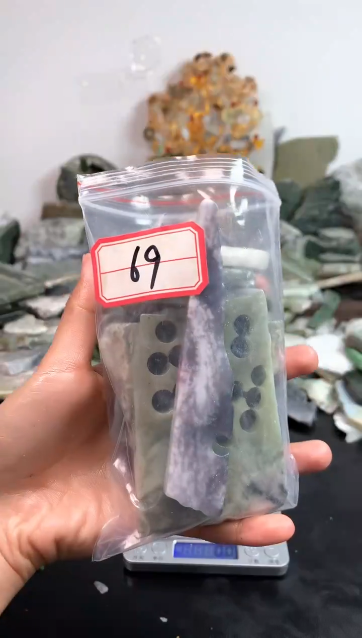 未镶嵌和田玉摆件69