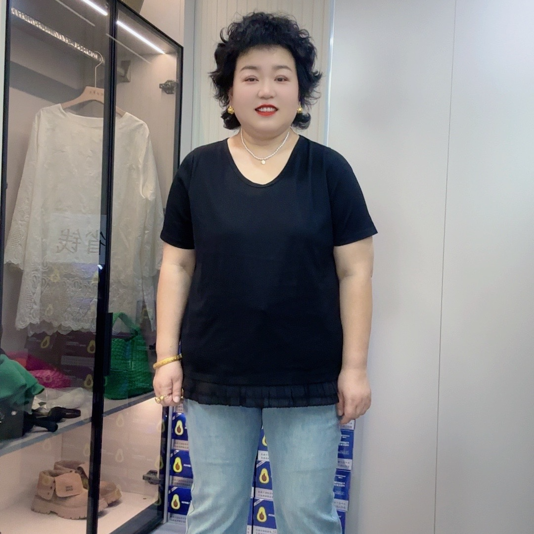 夏季纯色短袖女常规舒适百搭透气拼接蕾丝花边V领休闲极简风T恤