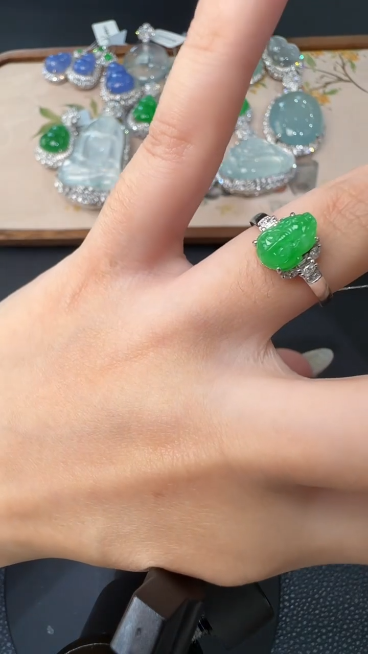 【闪购商品】翡翠戒指18K金镶嵌戒指13