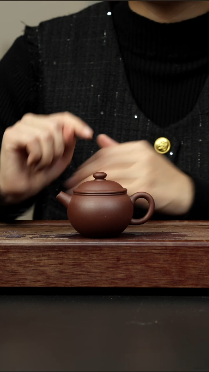 茶壶紫砂老紫泥 小巨轮 120cc左右