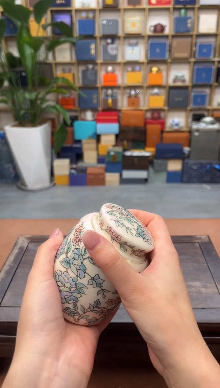 【闪购商品】@@万瓷茶奢馆甄选精品