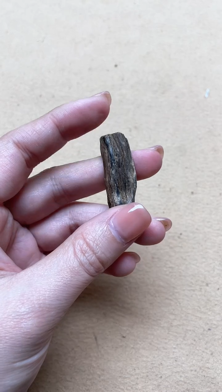 【闪购商品】沉香吊坠达拉干沉水吊坠多样性发其一