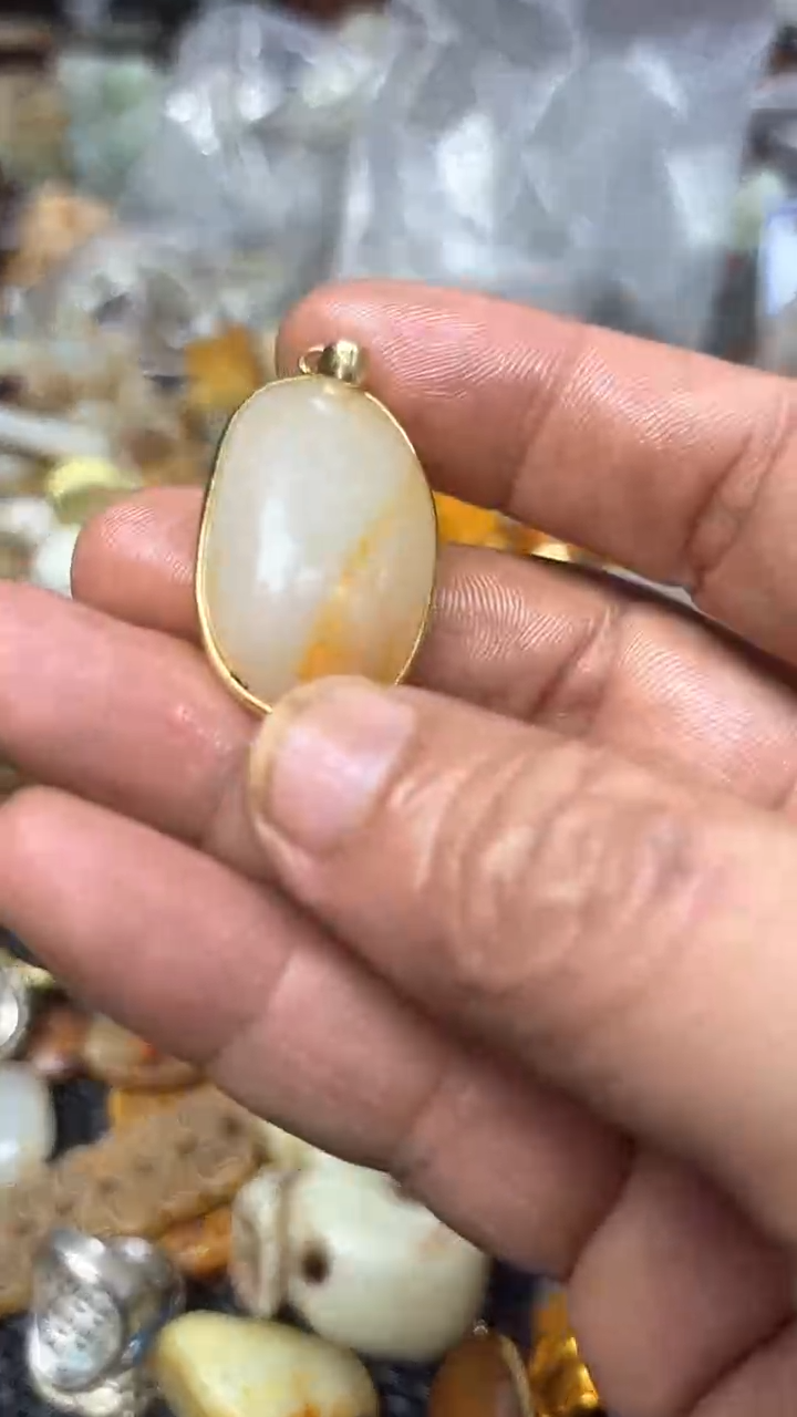 【闪购商品】和田玉挂件未镶嵌和田玉