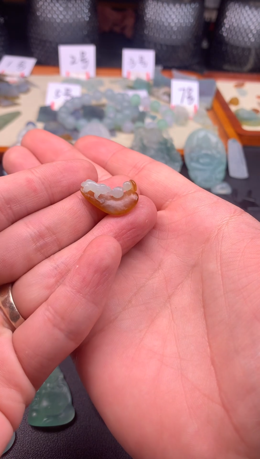 【闪购商品】定制翡翠未镶嵌翡翠