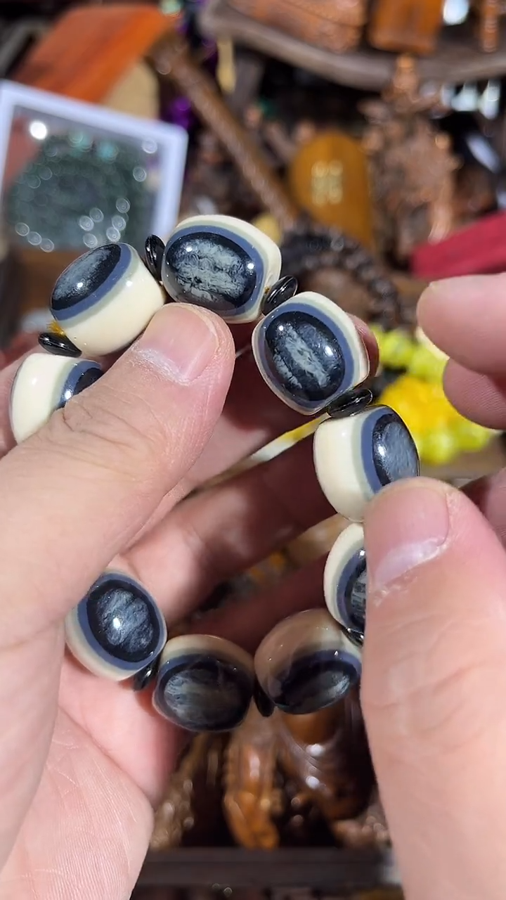 【闪购商品】滴血莲花菩提吊坠1