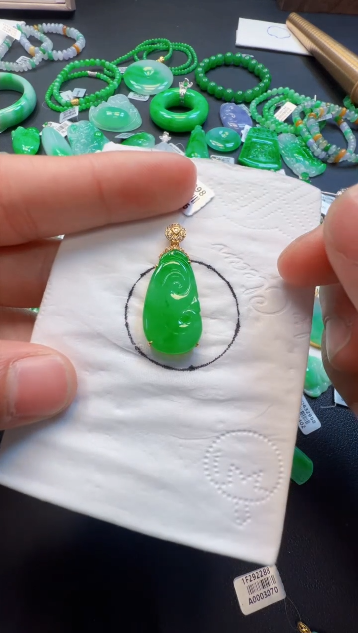 【闪购商品】定制翡翠18K金镶嵌3980元