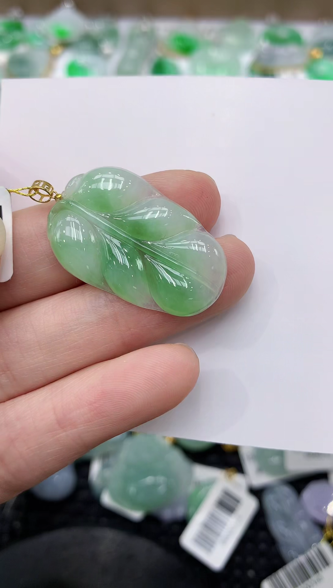 翡翠18K金镶嵌颈饰111111111