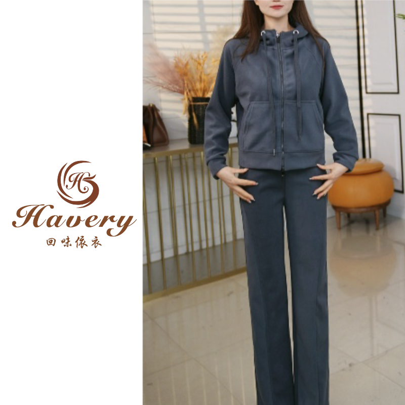 DS51520回【显瘦加厚舒适套装】2025新款时尚连帽卫衣套装