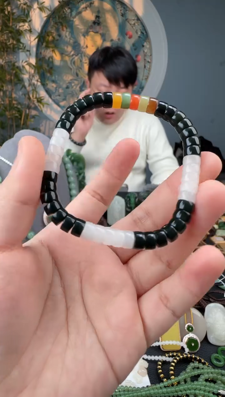 颈饰未镶嵌和田玉和田玉