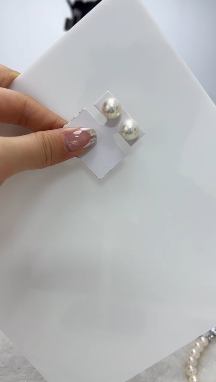 【闪购商品】淡水珍珠DA18K金镶嵌耳钉 SS201