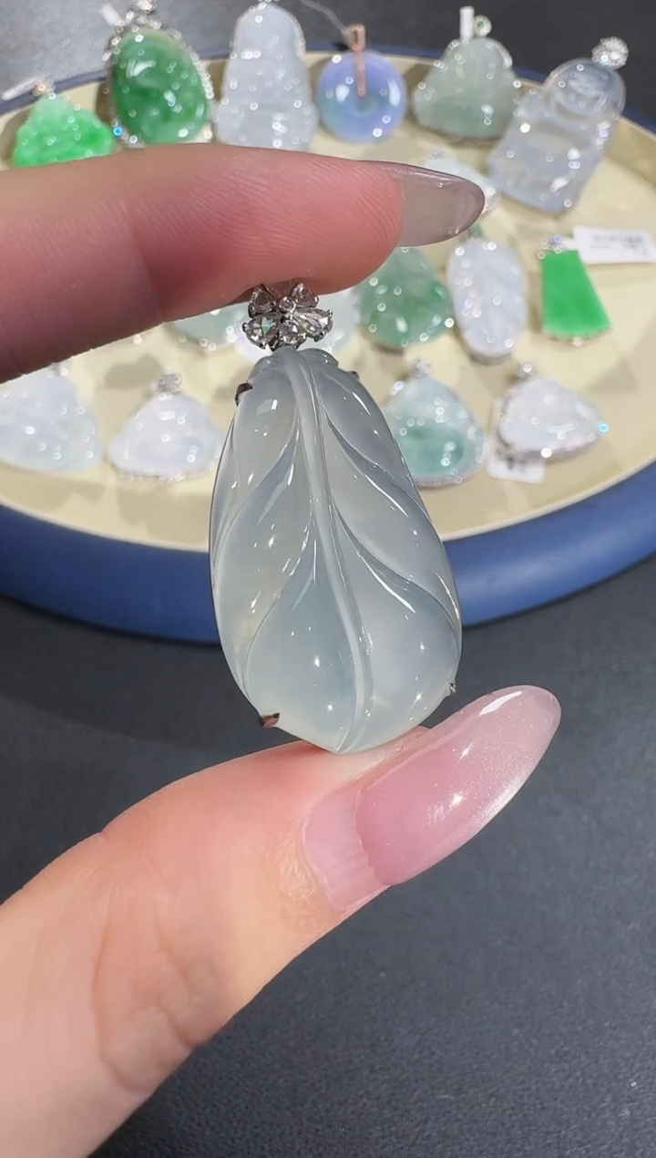 翡翠18K金镶嵌吊坠(不含链)【源头工厂】钻石镶嵌