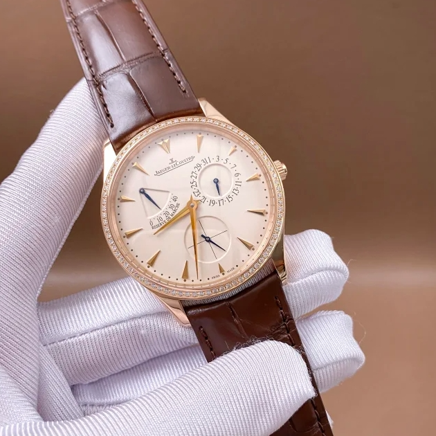 95新 Jaeger-LeCoultre/积家 礼尚往来卡15年积家男表3046527