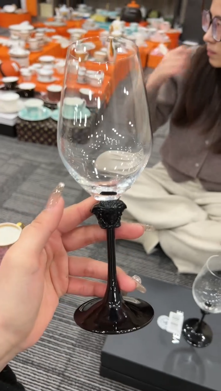 【闪购商品】杯H837--------------