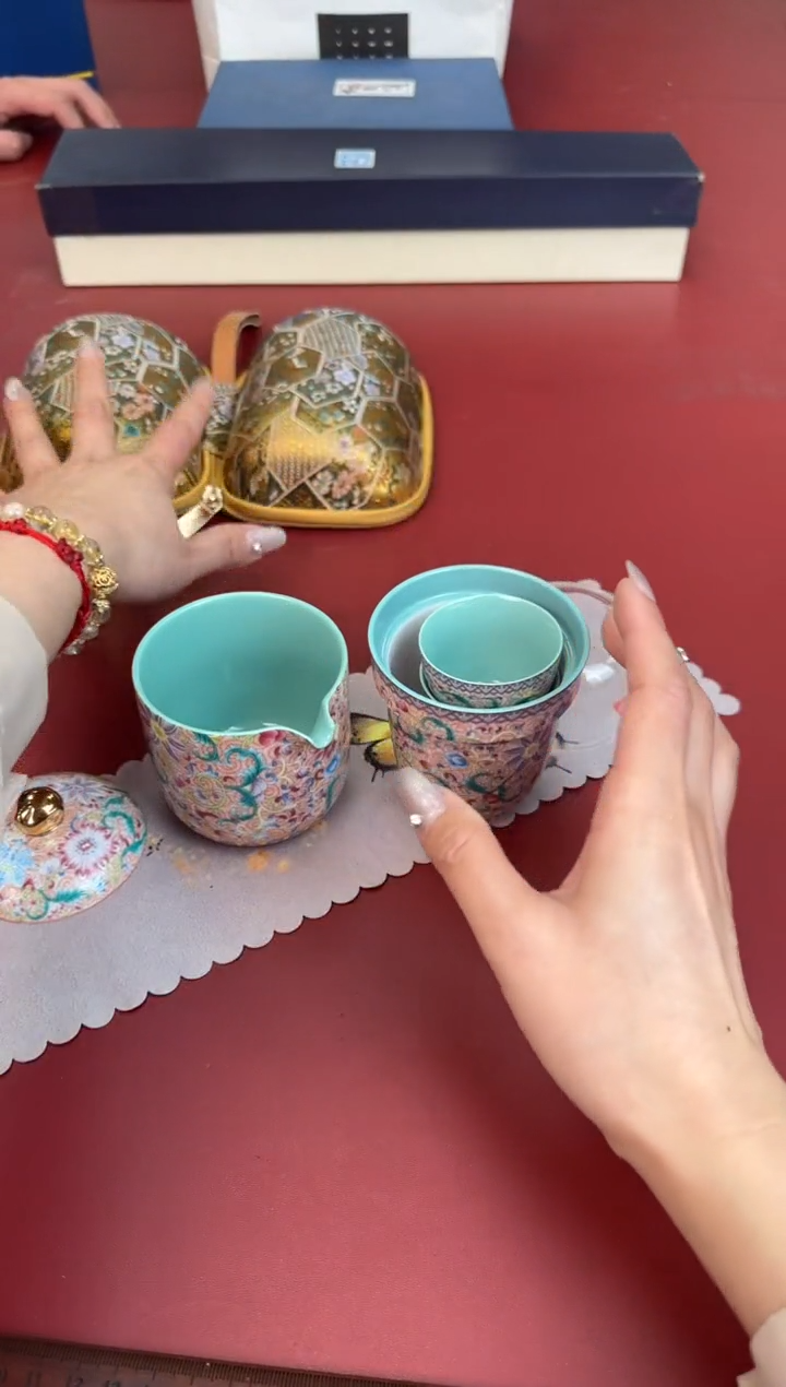 【闪购商品】瓷片正午瓷缘 臻品源泉@@WL18