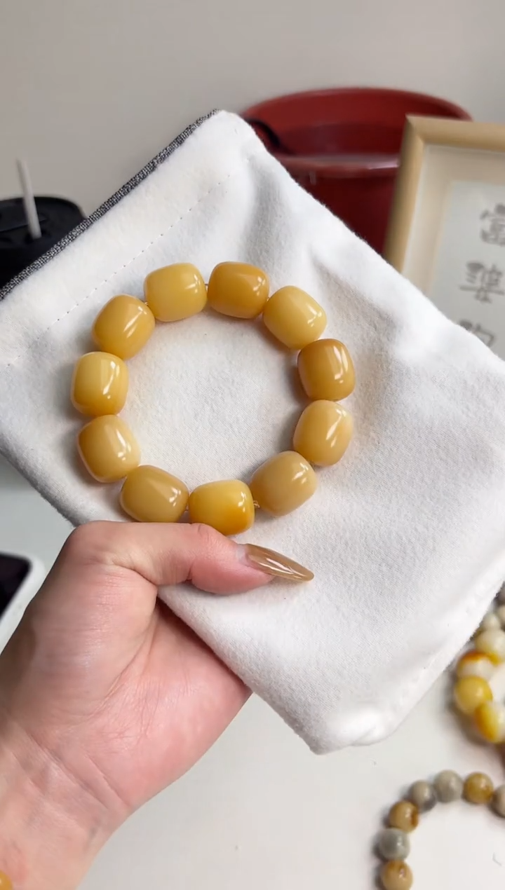 手串菩提根/象牙果沐j38黄油芝士干磨年糕17*19mm手串（现穿）