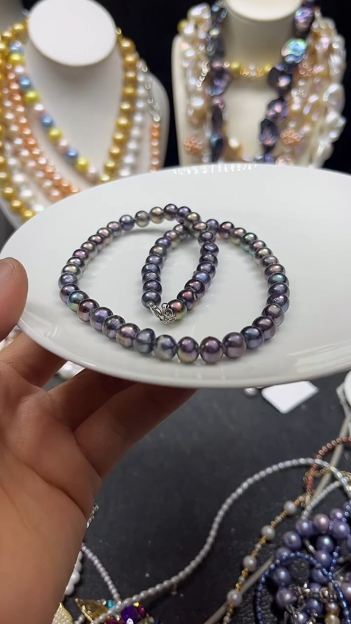 颈饰未镶嵌淡水珍珠多人