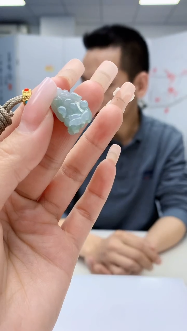 【闪购商品】翡翠颈饰未镶嵌3916lr-jj挂件88