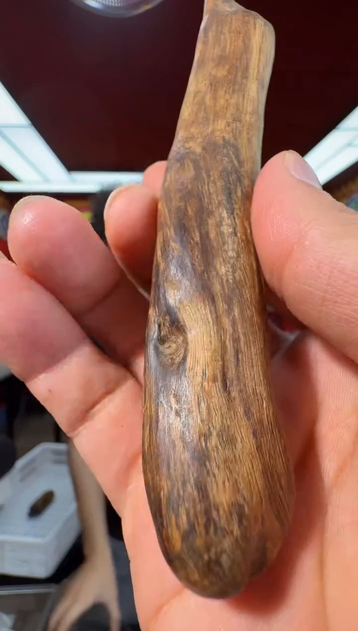 沉香手把件s83富国岛多样性发一