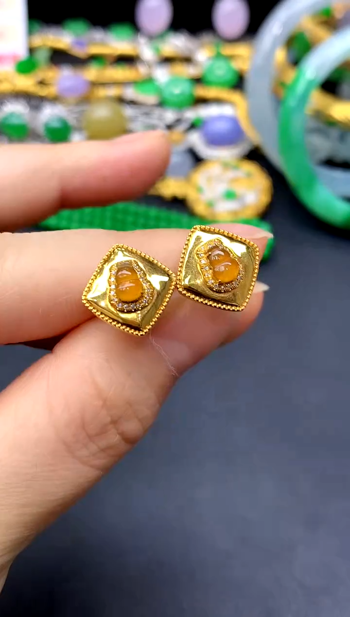 18K金镶嵌翡翠耳饰228-中国好珍宝