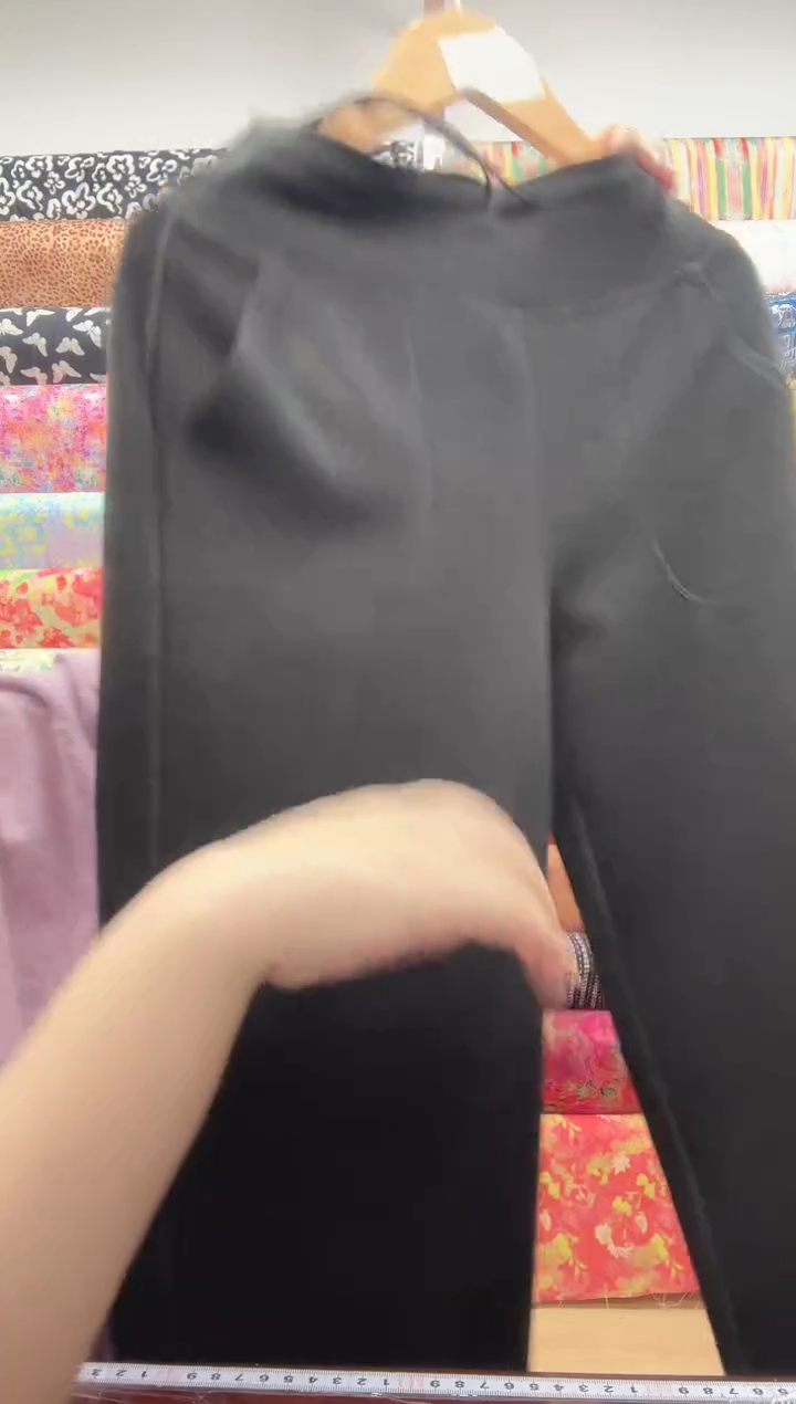 二代LU裤子.....深灰M