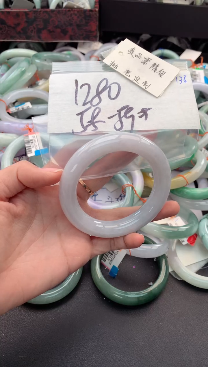 【闪购商品】定制翡翠未镶嵌毛货需精细抛光+多人