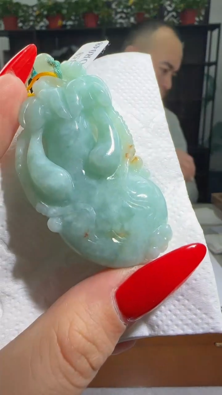 【闪购商品】翡翠颈饰未镶嵌天然翡翠A货吊坠