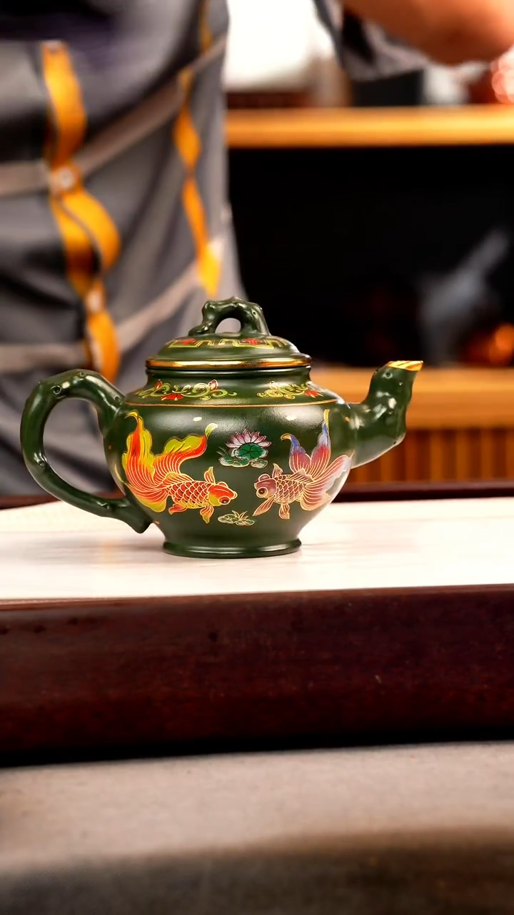 茶壶紫砂绿泥 报春 锦鲤珐琅彩