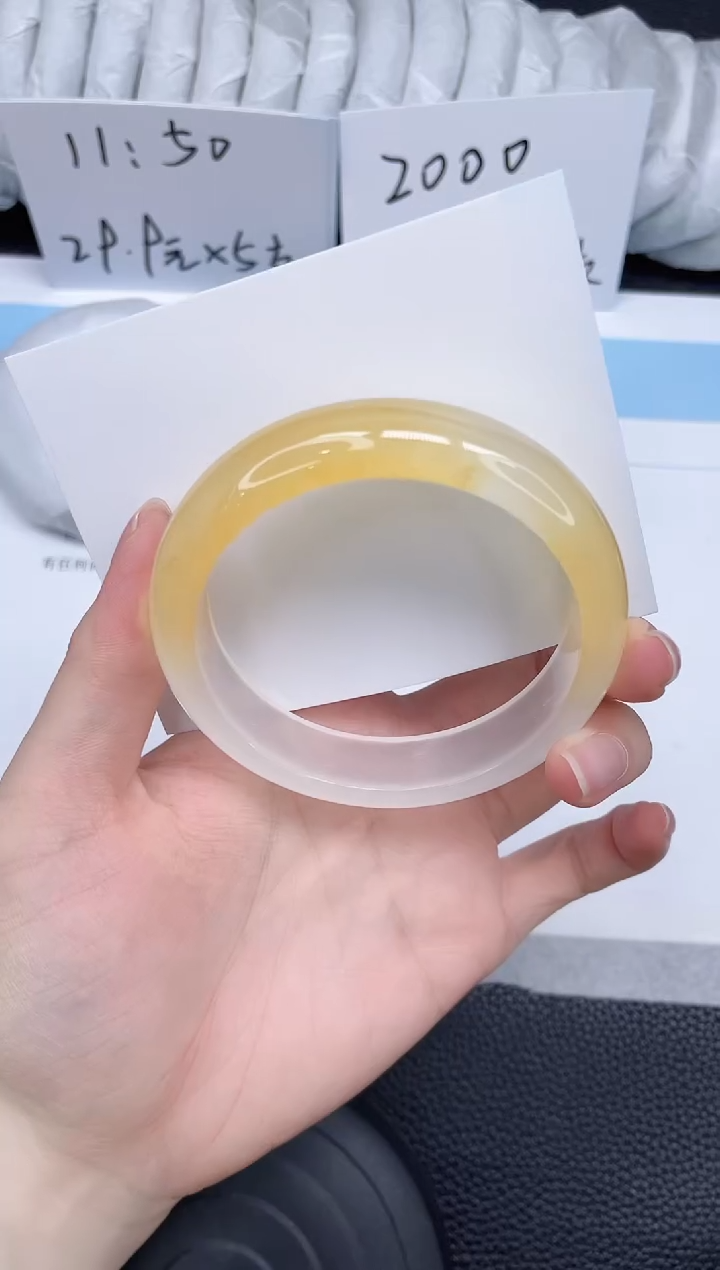 未镶嵌手镯石英质玉30-59