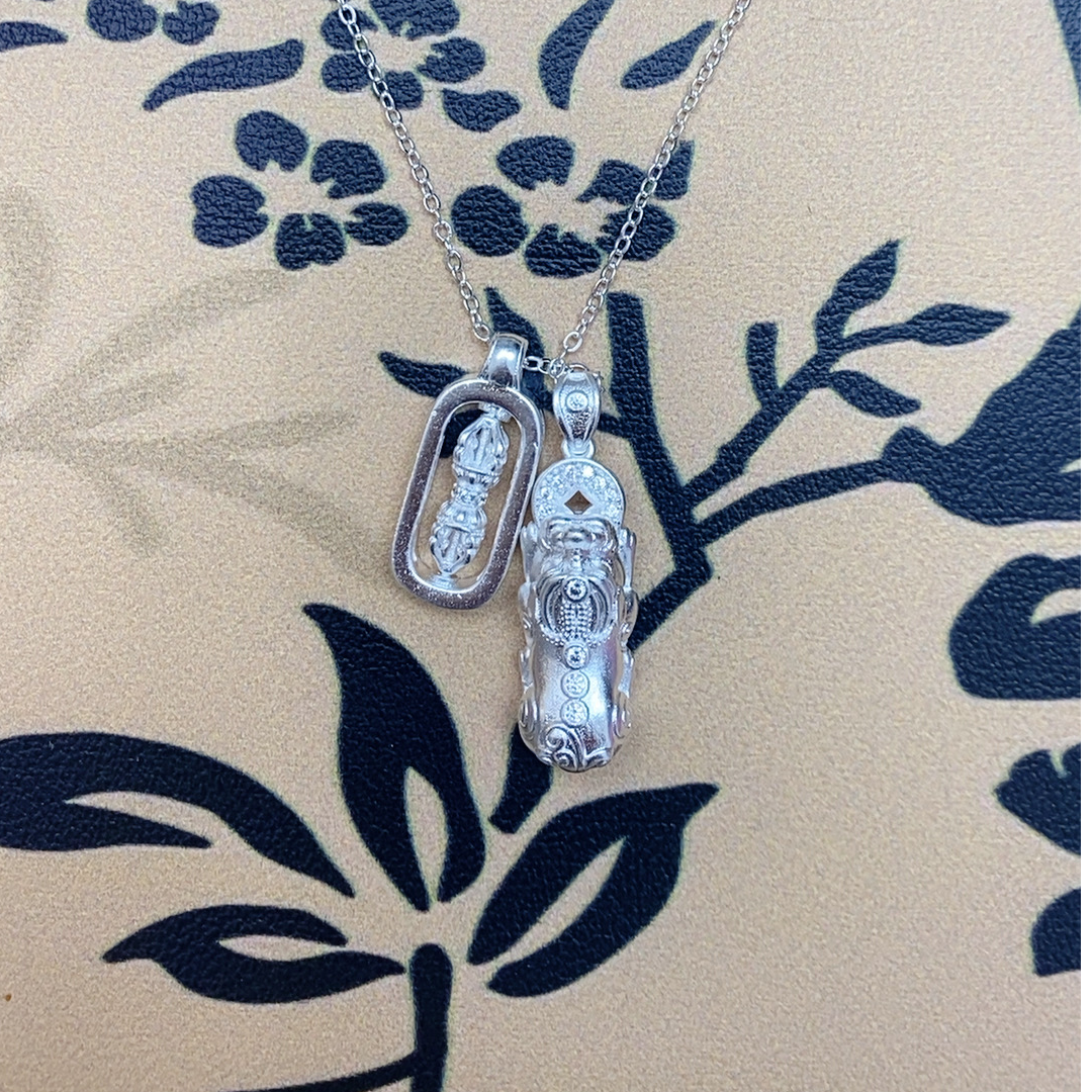 【抓紧处理】定制重工款气质风年味生肖挂饰723 貔貅金刚杵