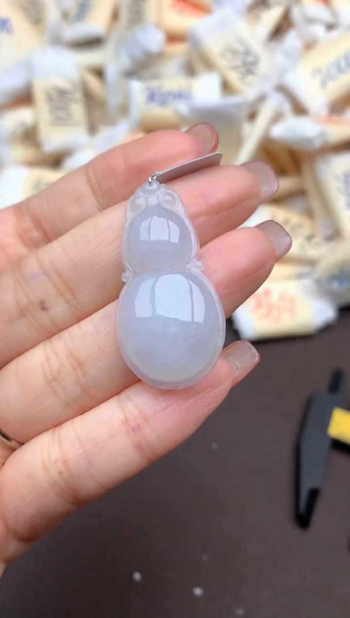 翡翠挂件未镶嵌一