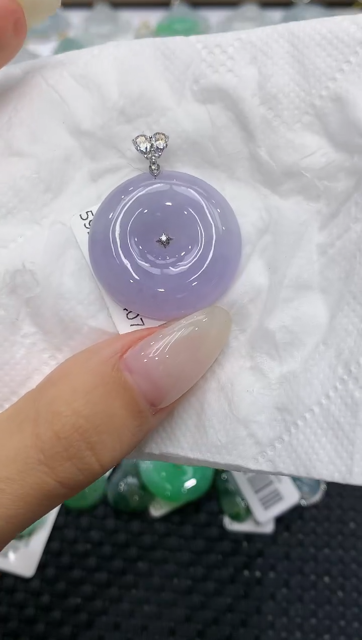 颈饰18K金镶嵌翡翠111111111111